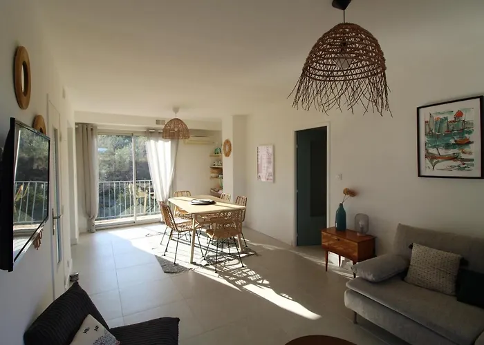 Moderne A Collioure, 3 Pour 8 Personnes - Fr-1-309-355